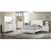 Bed / Dresser / Mirror / Nightstand