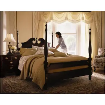 60-135h Kincaid Furniture Queen Broken Pediment Poster Bed