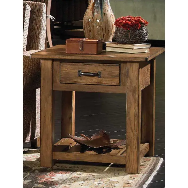 34-022 Kincaid Furniture Homecoming - Oak Living Room Furniture End Table