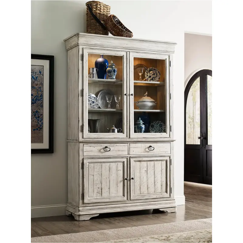 020-831 Kincaid Furniture Selwyn Display Cabinet