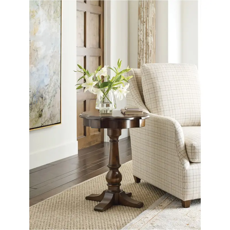 161-918 Kincaid Furniture Commonwealth Living Room Furniture End Table