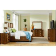 Bed / Dresser / Mirror / Nightstand