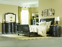 Bed / Dresser / Mirror / Nightstand