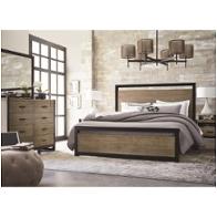 Bed / Dresser / Mirror / Nightstand