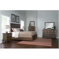 Bed / Dresser / Mirror / Nightstand