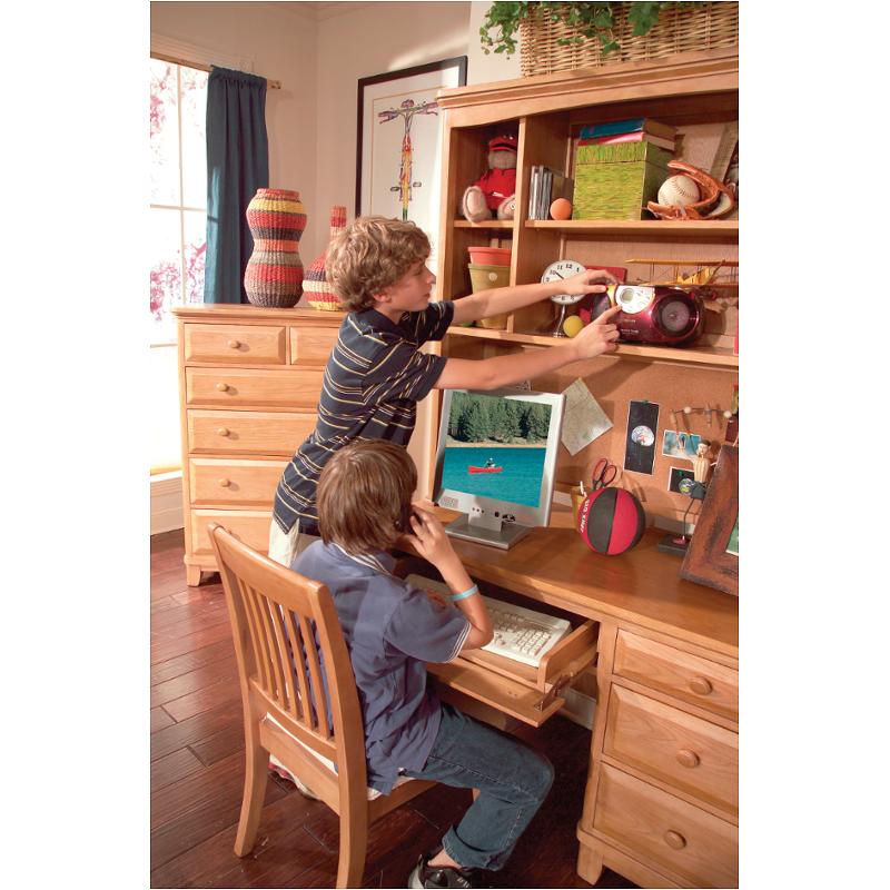 580-640 Legacy Classic Furniture Passages Home Office Furniture Living Room Chair