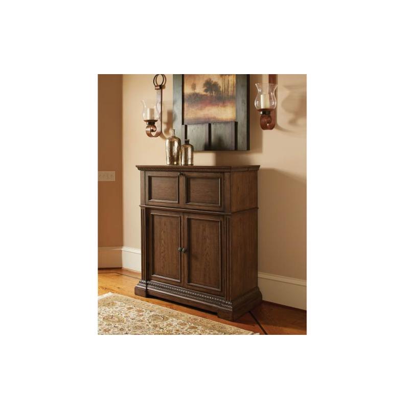 5500-155 Legacy Classic Furniture Renaissance Accent Furniture Bar