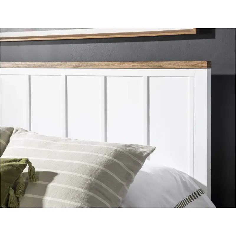 1568-4104 Legacy Classic Furniture Dutton Bedroom Furniture Bed