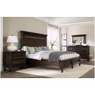 Bed / Dresser / Mirror / Nightstand