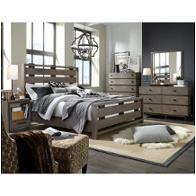Bed / Dresser / Mirror / Nightstand