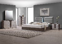 Bed / Dresser / Mirror / Nightstand
