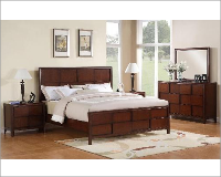 Bed / Dresser / Mirror / Nightstand