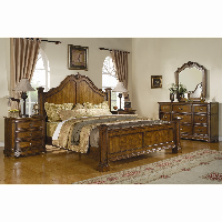 Bed / Dresser / Mirror / Nightstand