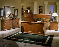 Bed / Dresser / Mirror / Nightstand