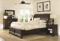 Bed / Dresser / Mirror / Nightstand