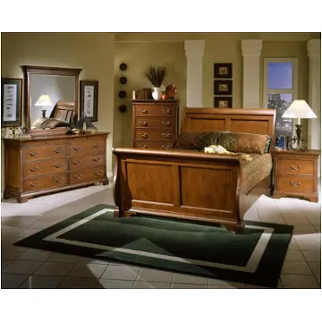 I85-400 Aspen Home Furniture Chateau De Vin Bedroom Furniture Bed