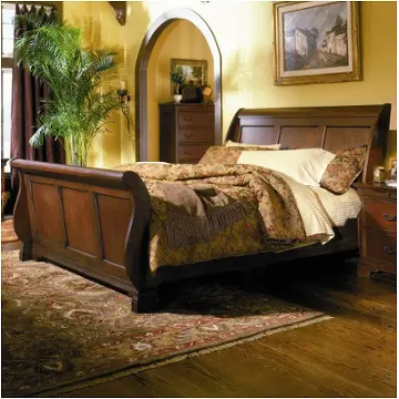 I85-408 Aspen Home Furniture Chateau De Vin Bedroom Furniture Bed