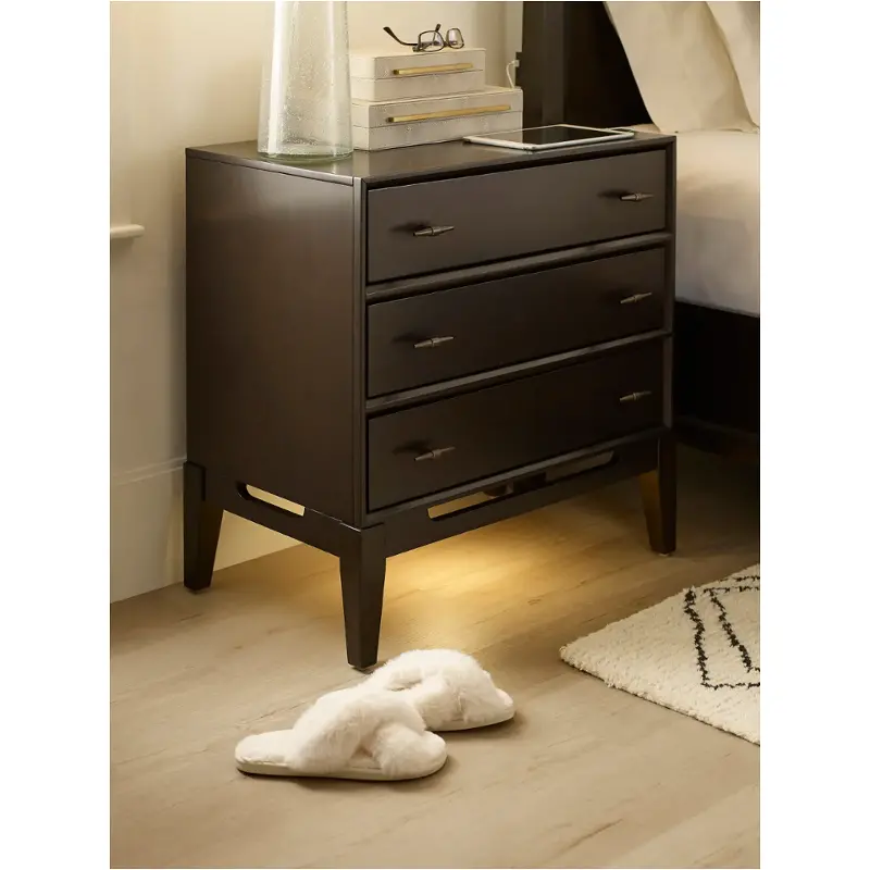 I3048-450 Aspen Home Furniture Sutton Bedroom Furniture Nightstand