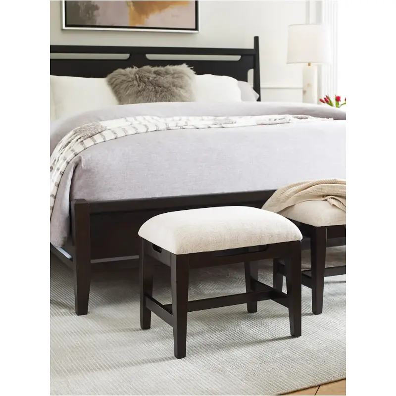 I3048-468 Aspen Home Furniture Sutton Bedroom Furniture Stool