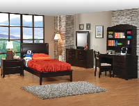 Bed / Dresser / Mirror / Nightstand
