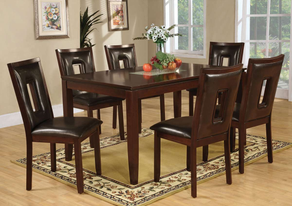 Table / 4sc