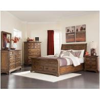Bed / Dresser / Mirror / Nightstand