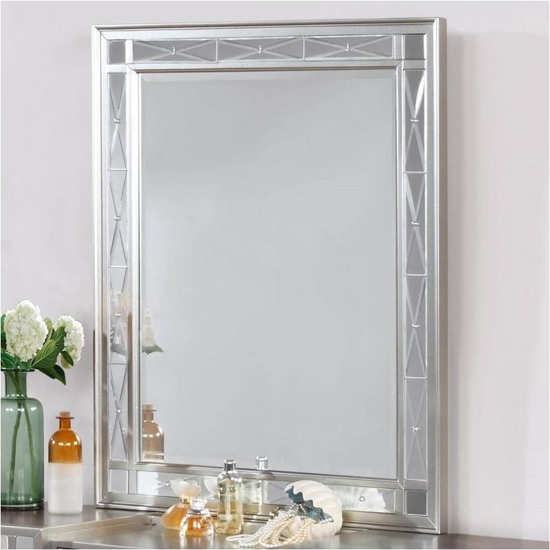 204928 Coaster Furniture Leighton Bedroom Furniture Mirror