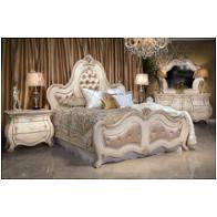 Bed / Dresser / Mirror / Nightstand