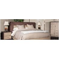 Bed / Nightstand / Mirror / Dresser