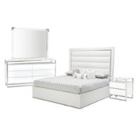 Bed / Dresser / Mirror / Nightstand