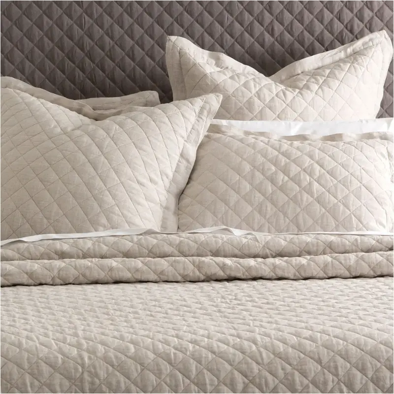 Bcs-qqt5-oslon-nat Aico Furniture Oslo White Bedding Comforter