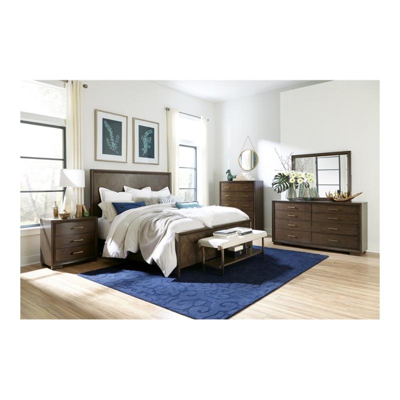 Bed / Dresser / Mirror / Nightstand