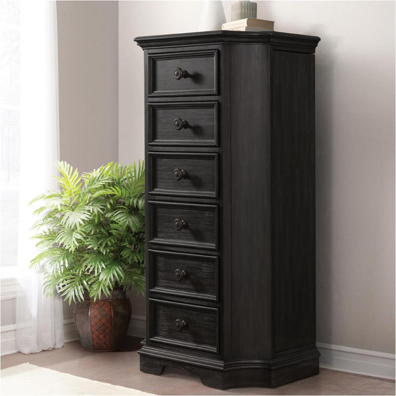 21767 Riverside Furniture Corinne Bedroom Furniture Chest