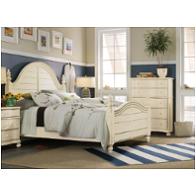 Bed / Dresser / Mirror / Nightstand