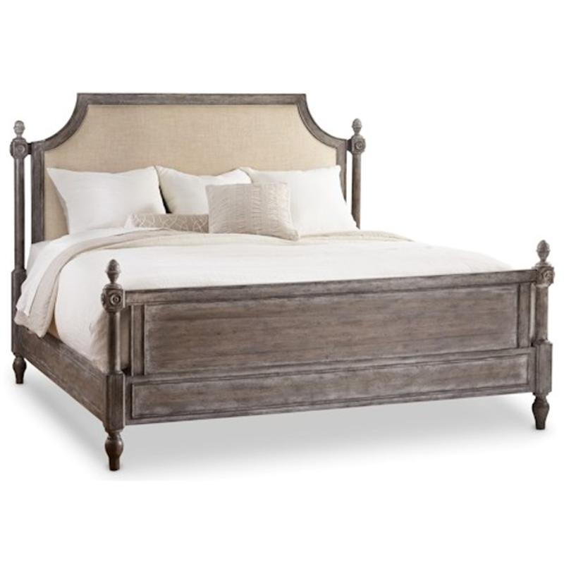 Bed / Dresser / Mirror / Nightstand