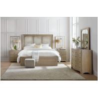 Bed / Dresser / Mirror / Nightstand