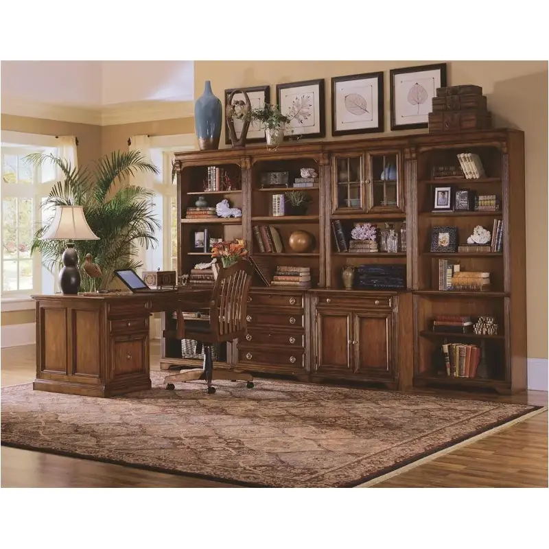 281-10-422 Hooker Furniture Brookhaven Tall Bookcase