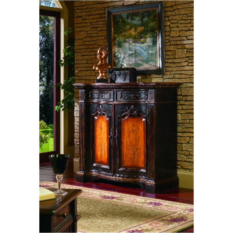 779-85-122 Hooker Furniture Two-door Two-drawer High Wasted Chest