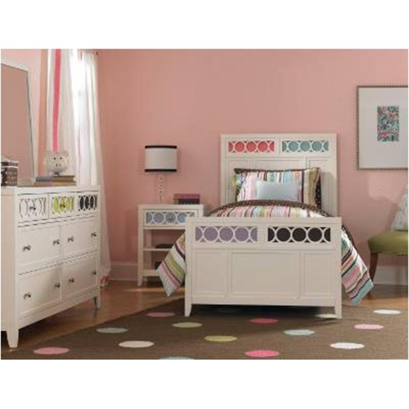 1508-46940 Hooker Furniture Lily Bedroom Furniture Bed