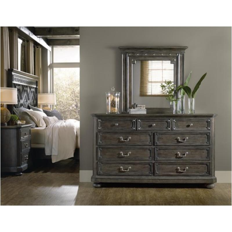 5700-90002 Hooker Furniture Vintage West Bedroom Furniture Dresser