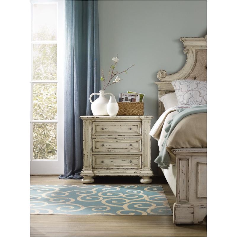 5403-90016 Hooker Furniture Sanctuary Brighton Bedroom Furniture Nightstand