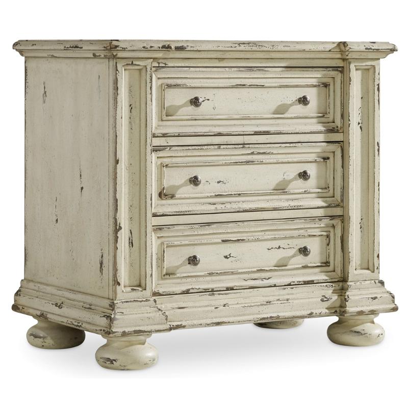 5403-90016 Hooker Furniture Three Drawer Nightstand
