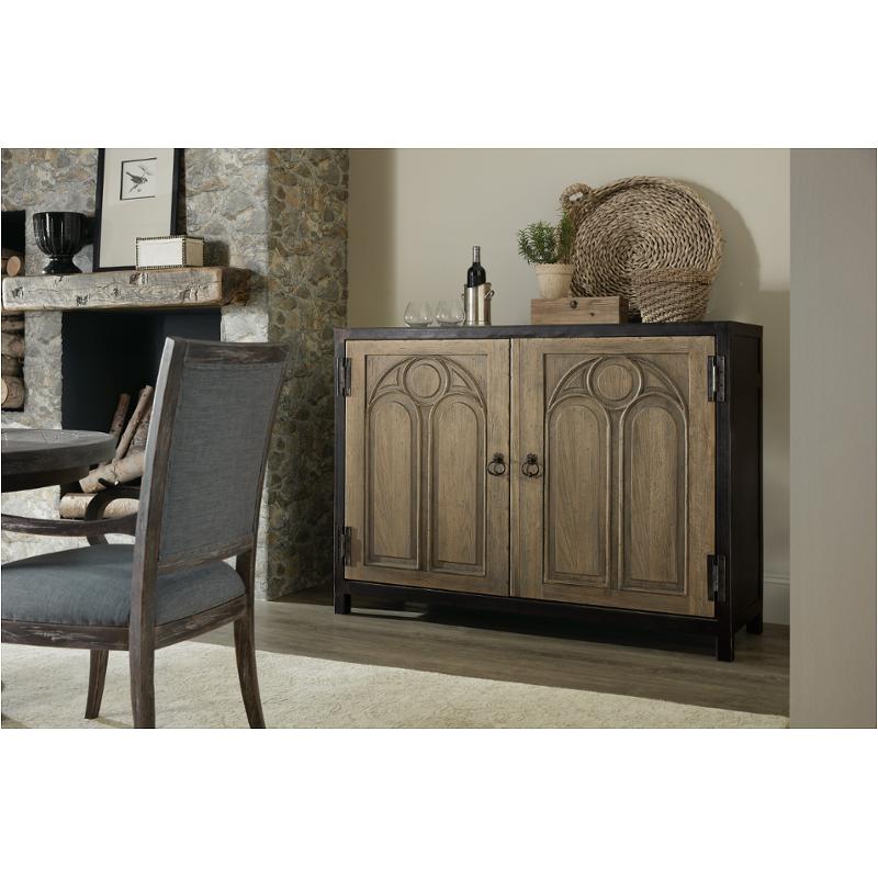 57517516000 Hooker Furniture Beaumont Accent Furniture Bar
