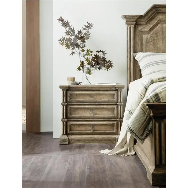6960-90016-80 Hooker Furniture La Grange Bedroom Furniture Nightstand