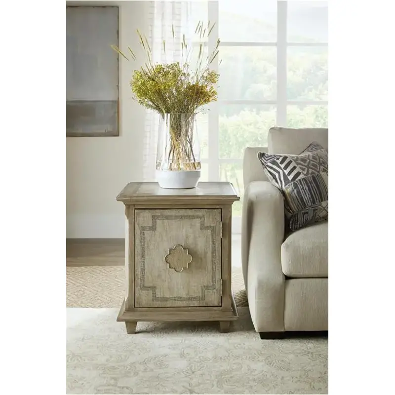 6025-50006-83 Hooker Furniture Alfresco Living Room Furniture End Table