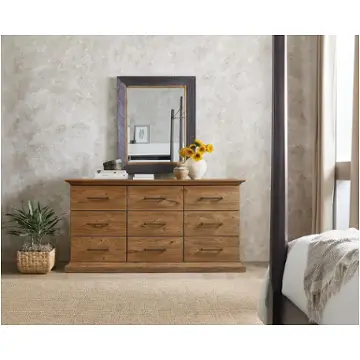 6700-90202-80 Hooker Furniture Big Sky Bedroom Furniture Dresser