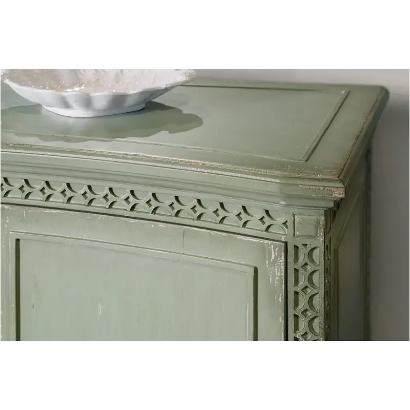 6750-50001-32 Hooker Furniture Charleston Two-door Accent Chest