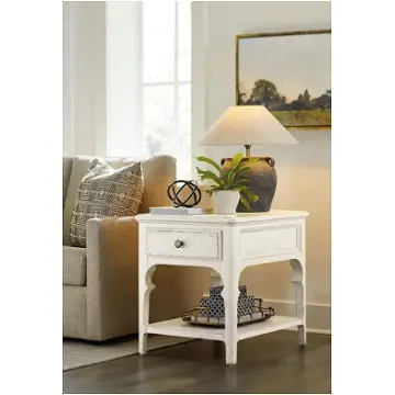 7050-80214-02 Hooker Furniture Americana Living Room Furniture End Table