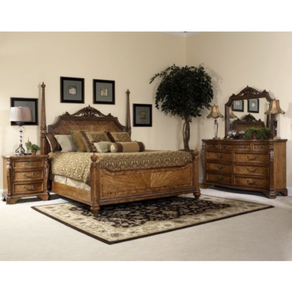 Bed / Dresser / Mirror / Nightstand