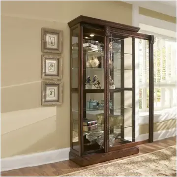 20485 Pulaski Furniture Accents And Curios Accent Furniture Curio